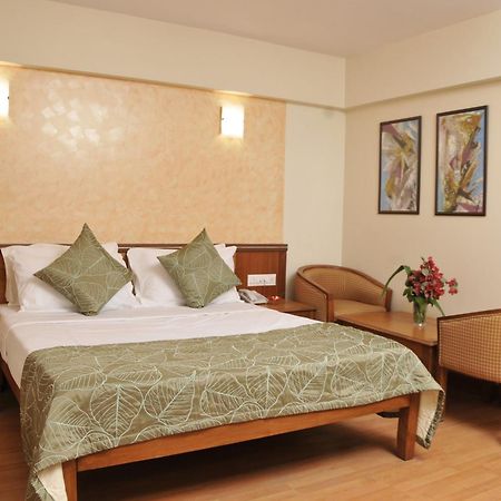Hotel Abigail Regency Shirdi Ngoại thất bức ảnh